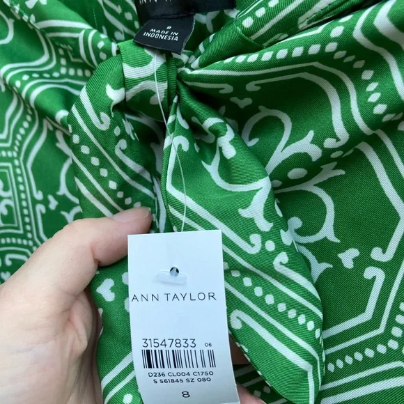 NWT Ann Taylor Skirt - Picture 2 of 2